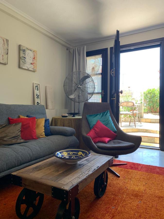 Gemuetliches Appartement In Ano Poli Солун Екстериор снимка