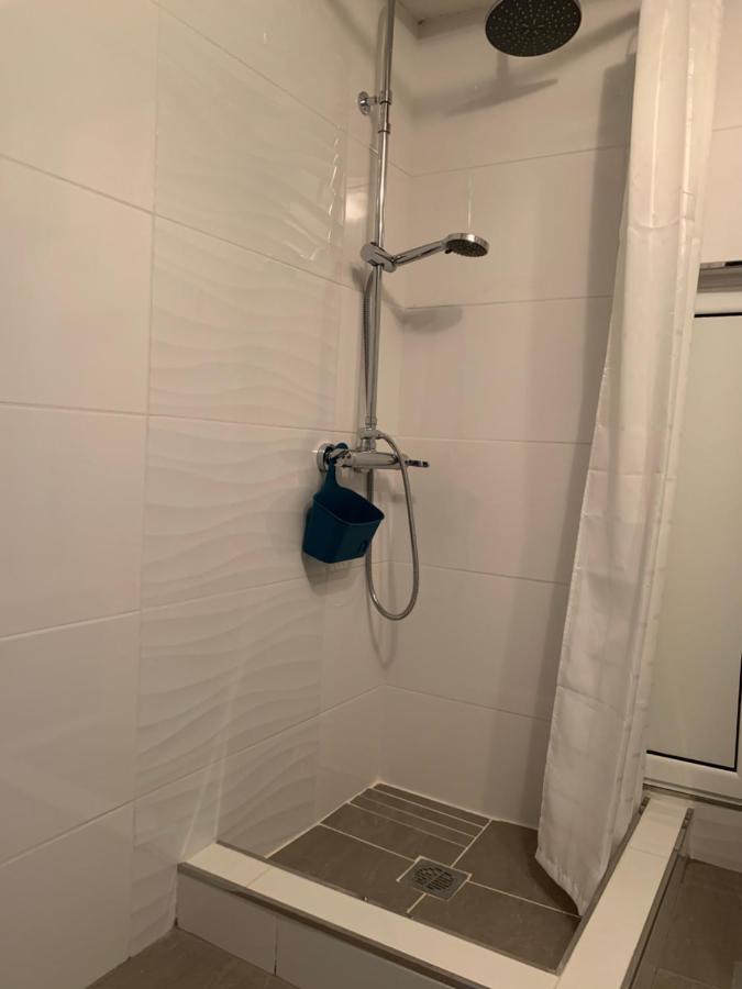 Gemuetliches Appartement In Ano Poli Солун Екстериор снимка