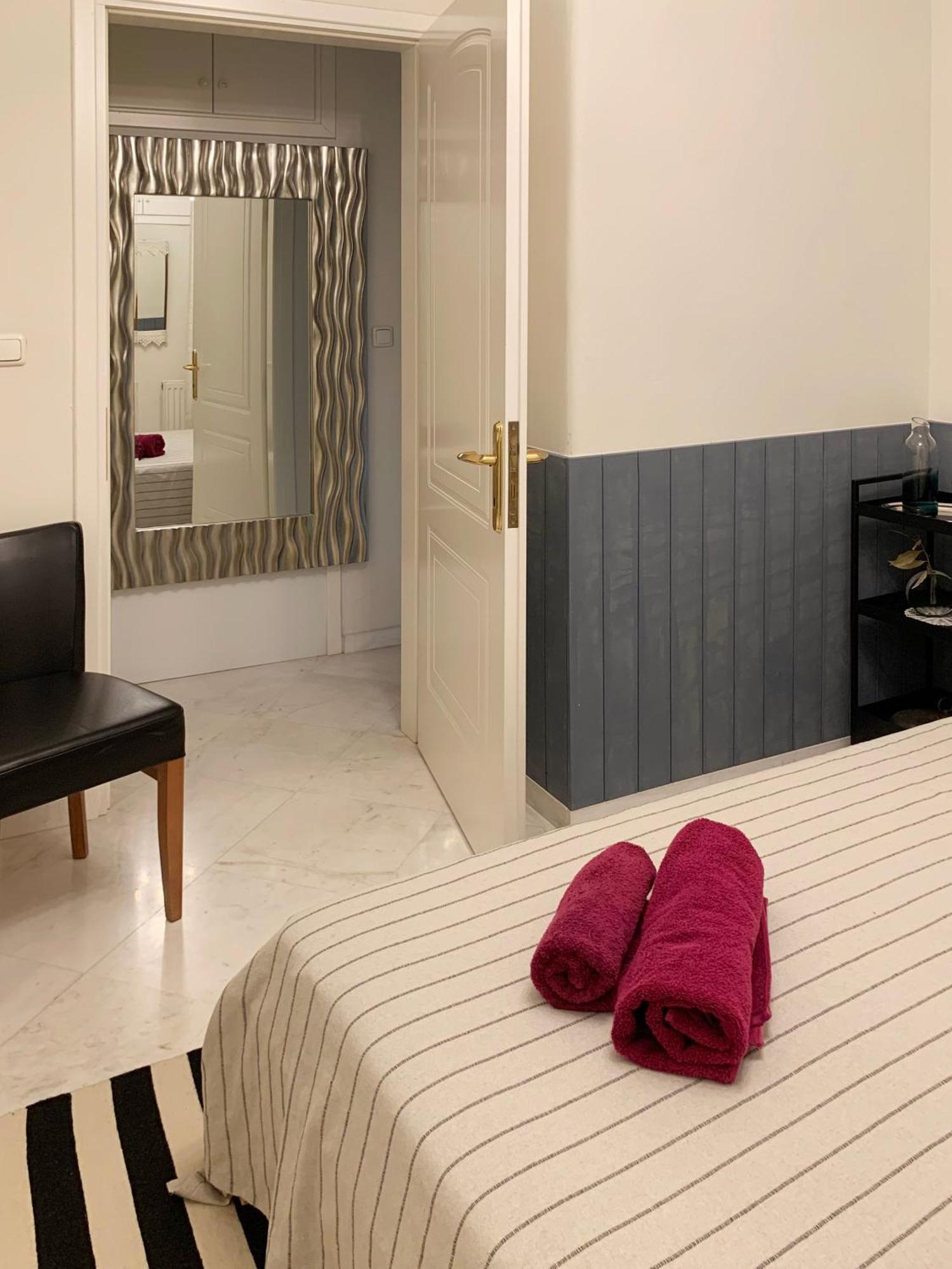Gemuetliches Appartement In Ano Poli Солун Екстериор снимка